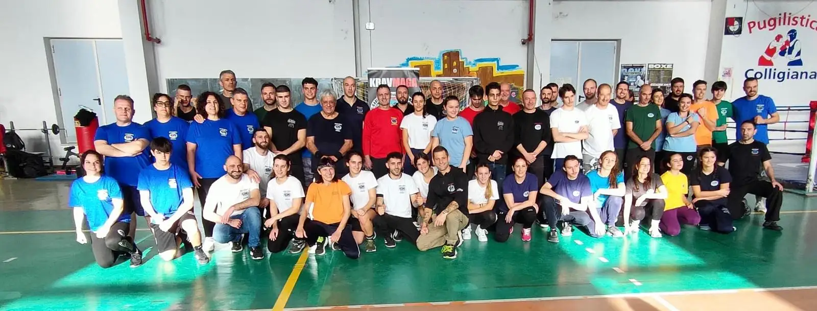 Foto di gruppo dei partecipanti a un seminario IKM Italia